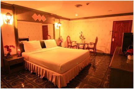 13 Coins Airport Hotel Min Buri بانكوك الغرفة الصورة