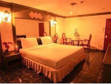 13 Coins Airport Hotel Min Buri بانكوك المظهر الخارجي الصورة
