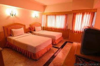 13 Coins Airport Hotel Min Buri بانكوك المظهر الخارجي الصورة